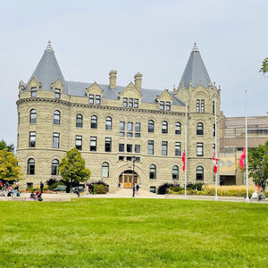 Meet your Posher, Phan